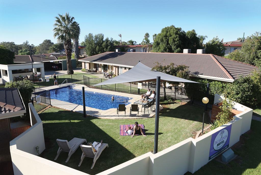 Jacaranda Holiday Units สวอนฮิลล์ ภายนอก รูปภาพ